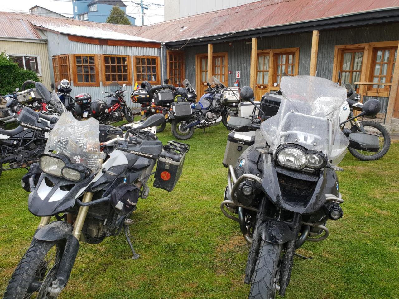 Lo De Momo Alojamiento Turistico Hostel Ushuaia Exterior photo