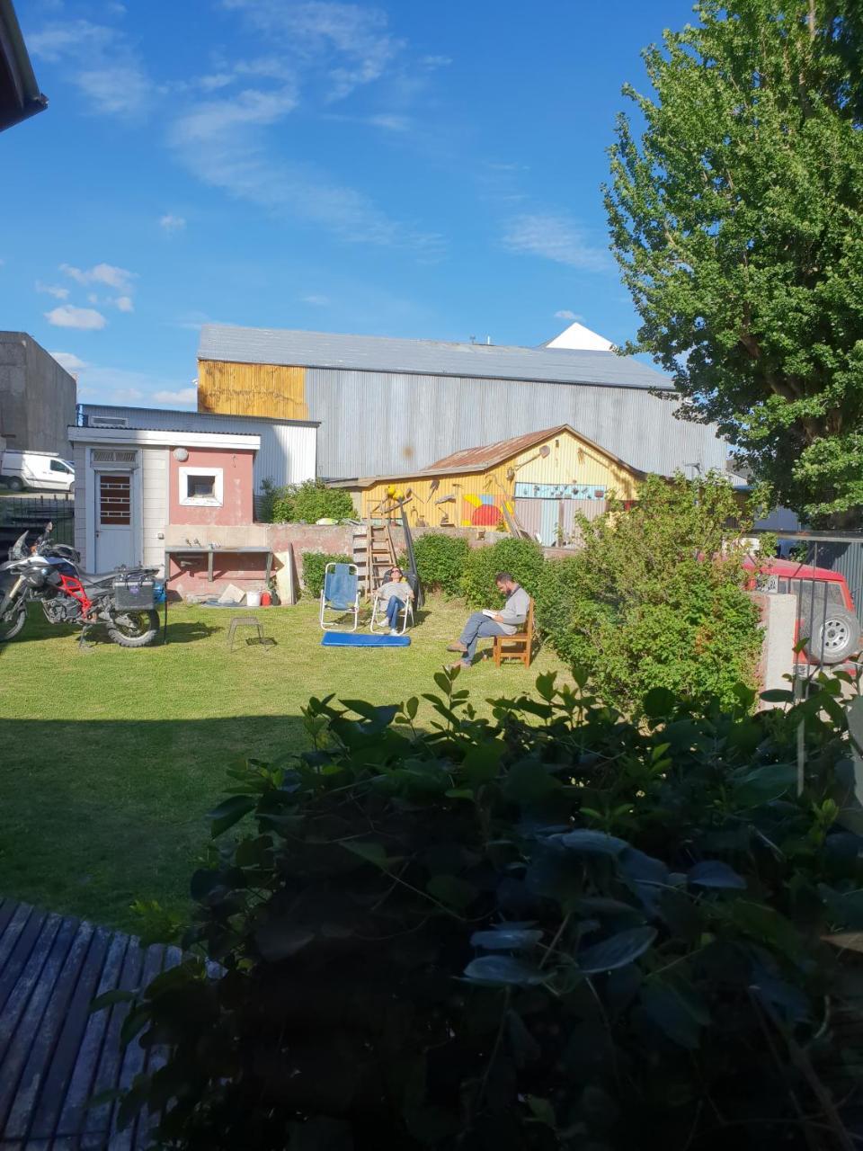 Lo De Momo Alojamiento Turistico Hostel Ushuaia Exterior photo